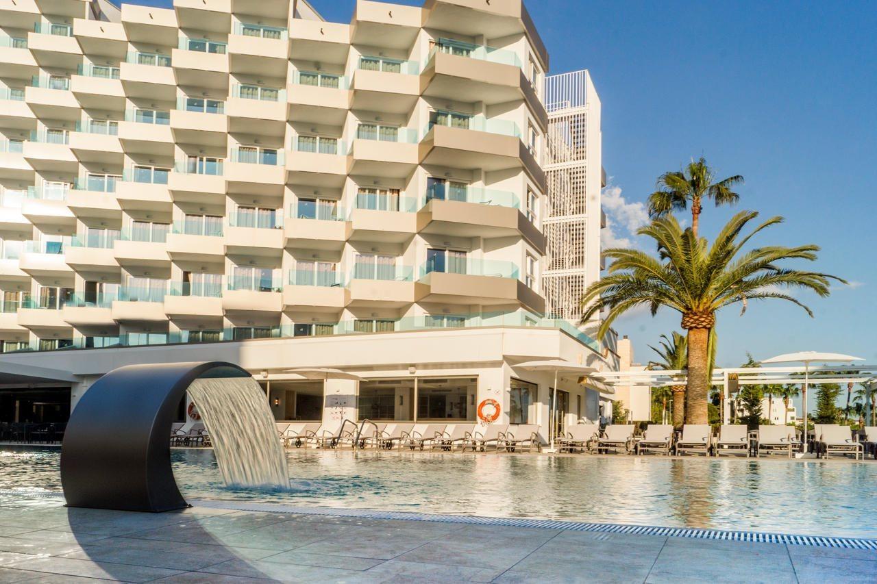 Tomir Portals Suites - Adults Only بورتالس نوس المظهر الخارجي الصورة