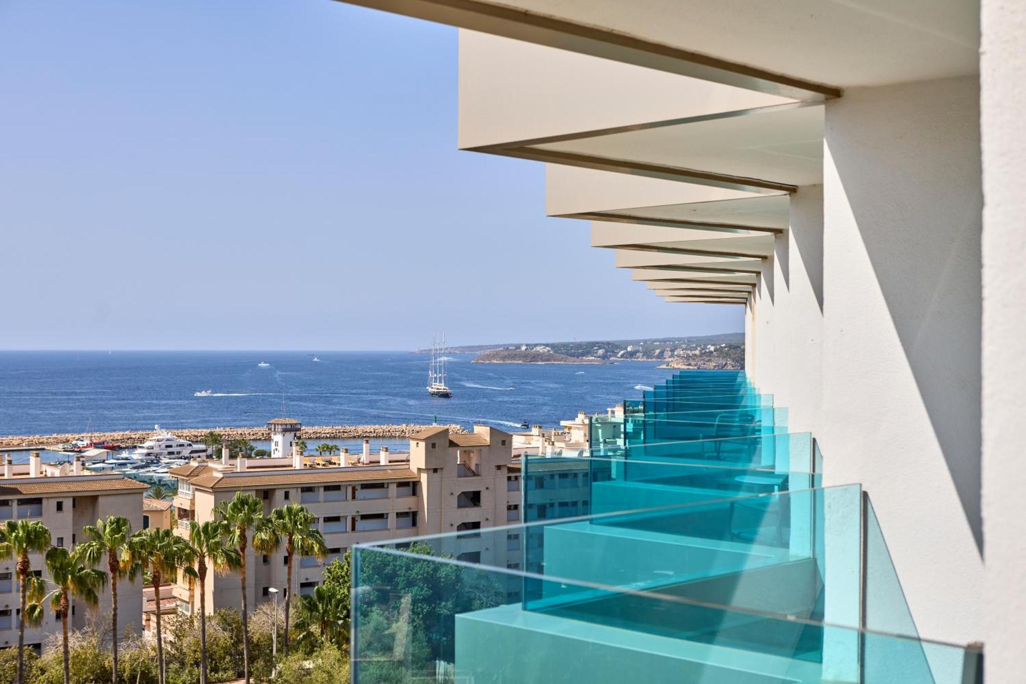 Tomir Portals Suites - Adults Only بورتالس نوس الغرفة الصورة
